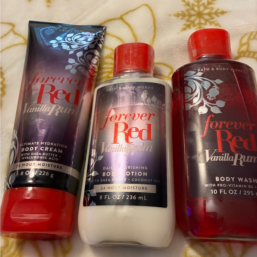 Bath & Body Works 🆕 Forever Red ( Vanilla Rum) 3 Pc Set - Picture 4 of 5